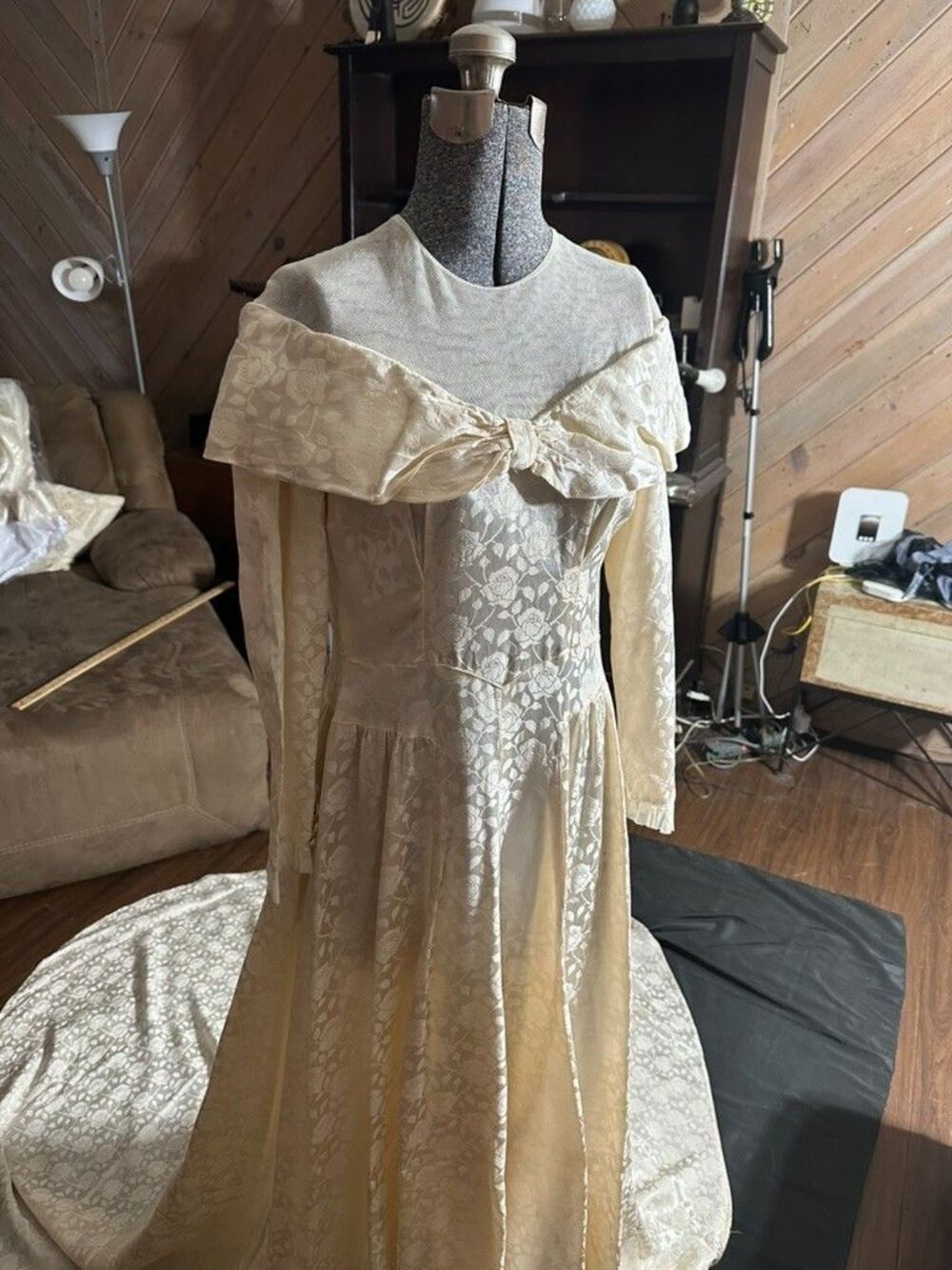 1950s Brocade Wedding Gown